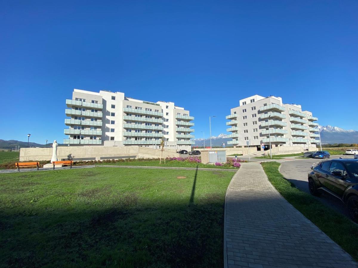 Moderny Apartman S Vyhladom Na Vysoke Tatry ポプラト エクステリア 写真