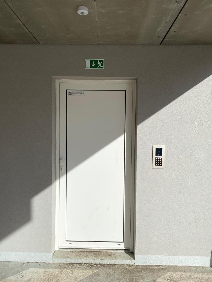 Moderny Apartman S Vyhladom Na Vysoke Tatry ポプラト エクステリア 写真